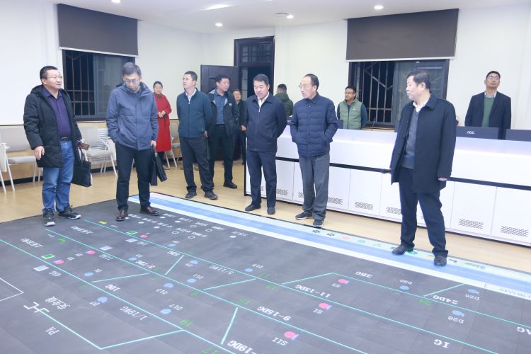 简篇-铁道运输专业委员会工作会议在永利官网顺利召开