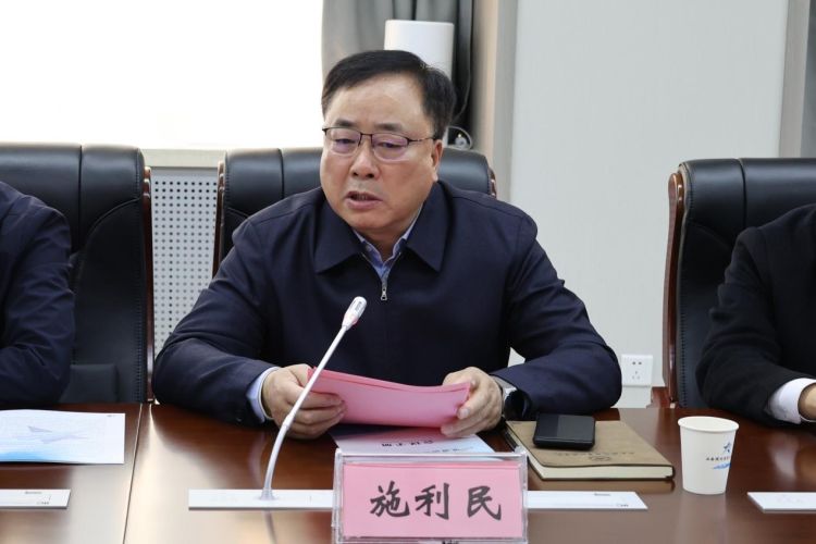 简篇-铁道运输专业委员会工作会议在永利官网顺利召开